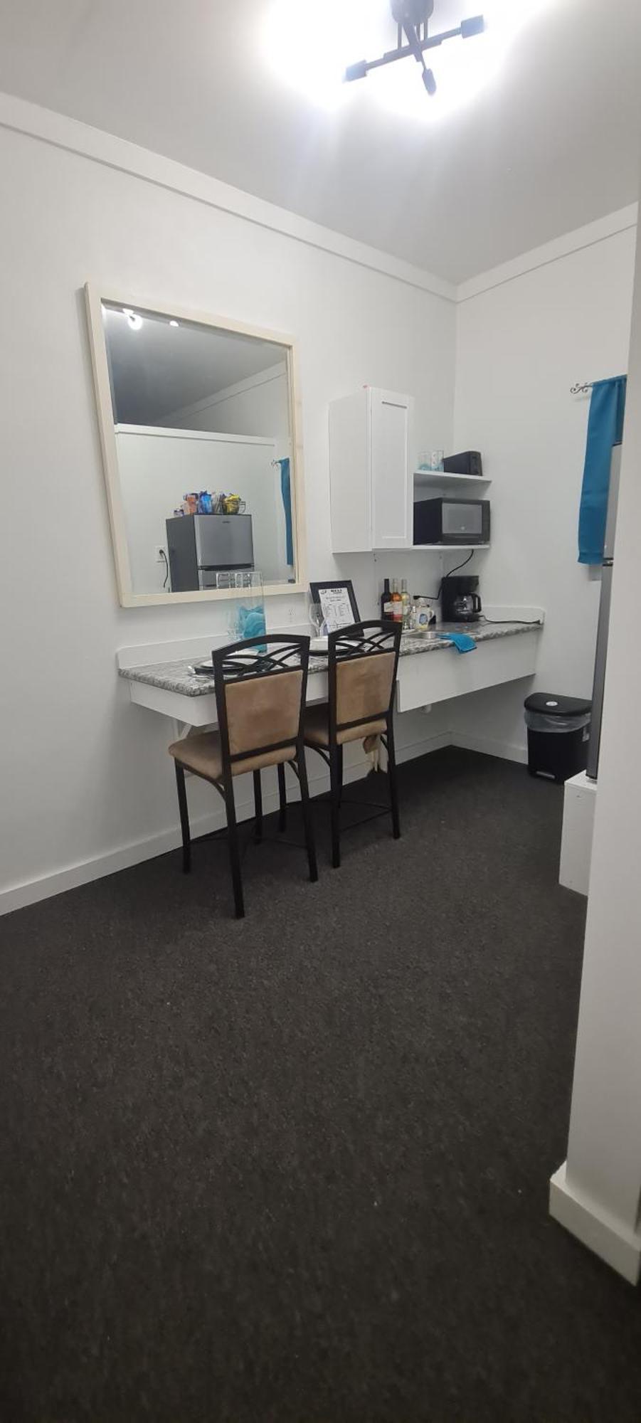 Bell At The Airport Suites Adults Only - Free Airport Transportation Nassau Esterno foto