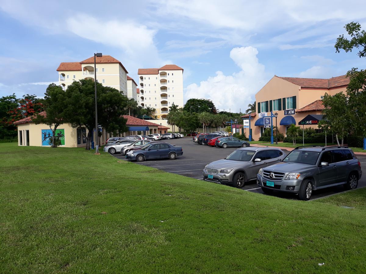 Bell At The Airport Suites Adults Only - Free Airport Transportation Nassau Esterno foto