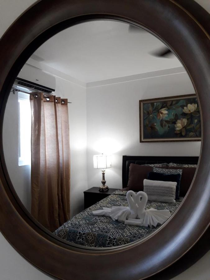 Bell At The Airport Suites Adults Only - Free Airport Transportation Nassau Esterno foto